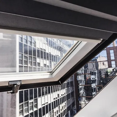 Sat Modern 2-Bedroom Loft In City Center Belgrad Exteriör bild