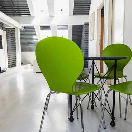 Sat Modern 2-Bedroom Loft In City Center Belgrad Exteriör bild