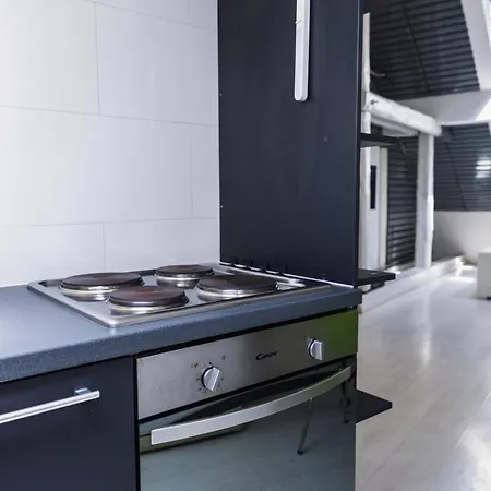 Sat Modern 2-Bedroom Loft In City Center Belgrad Exteriör bild
