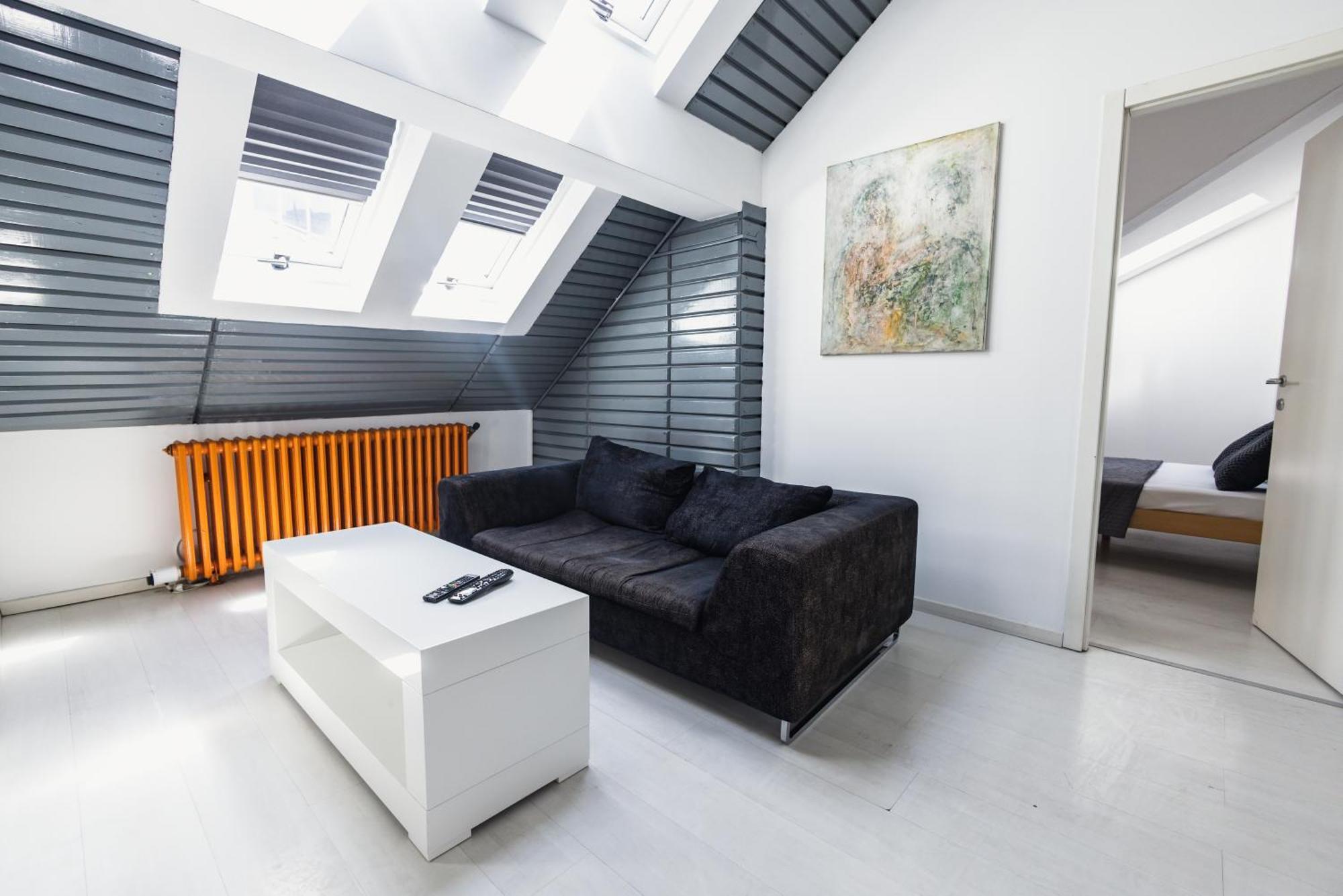 Sat Modern 2-bedroom Loft In Center Belgrad